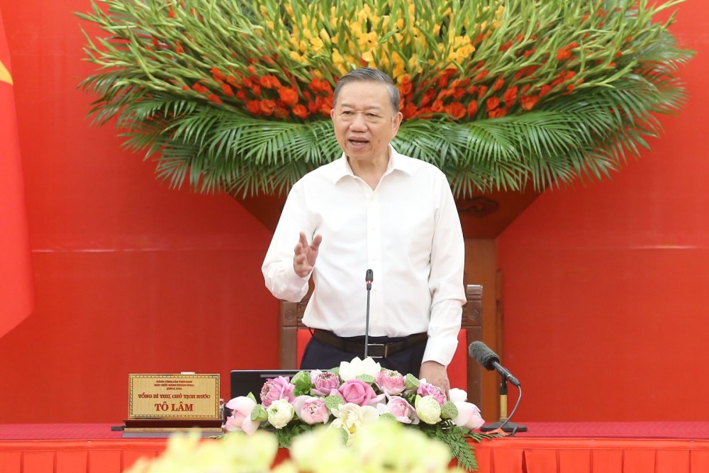 Dịch vụ công trực tuyến phải thực chất, thuận tiện, giảm chi phí cho người dân