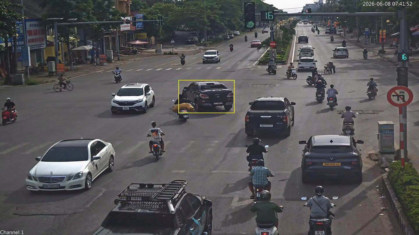 Rẽ trái, quay đầu nơi có biển cấm, nhiều chủ xe bị phạt nguội