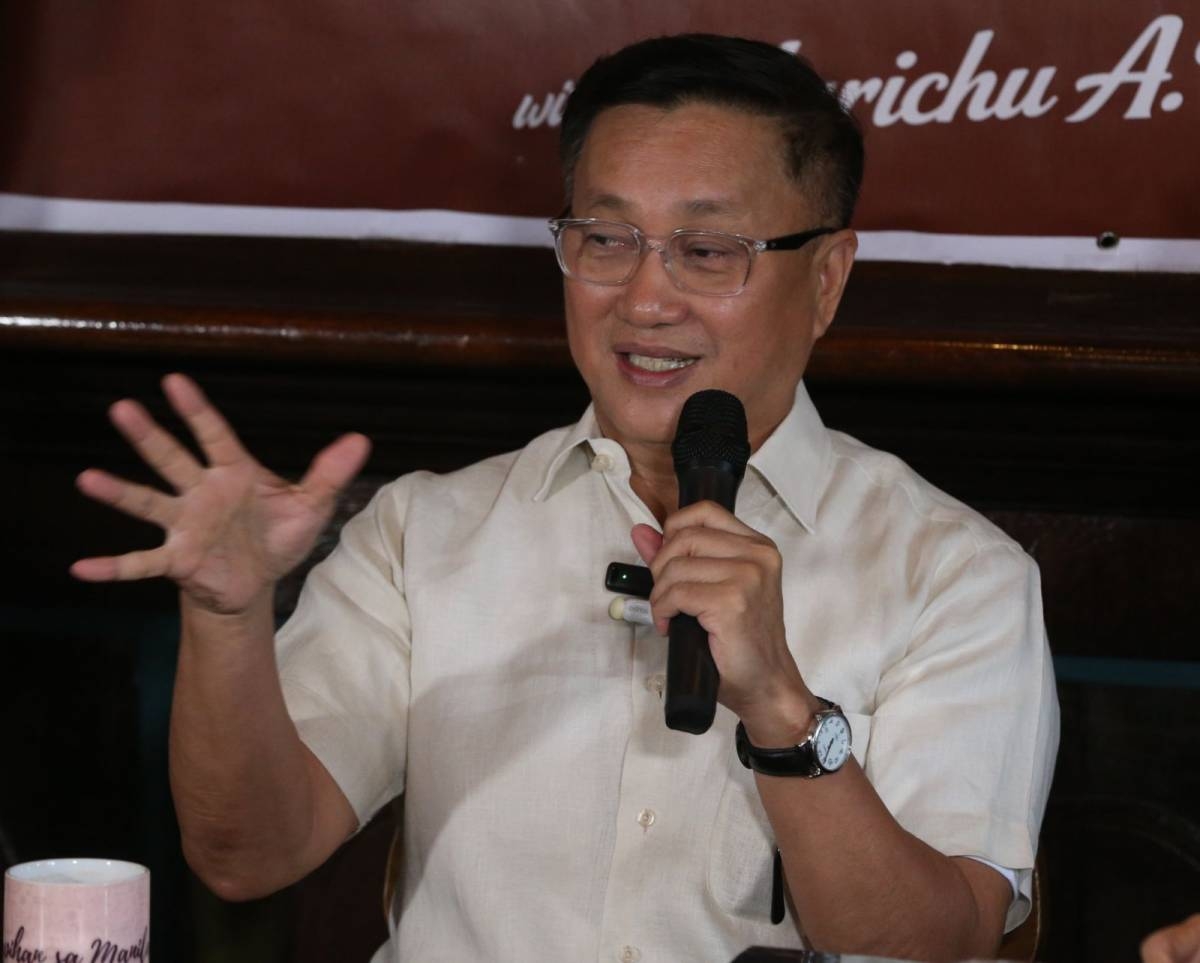 Labor chief defends 2-tranche wage hike
