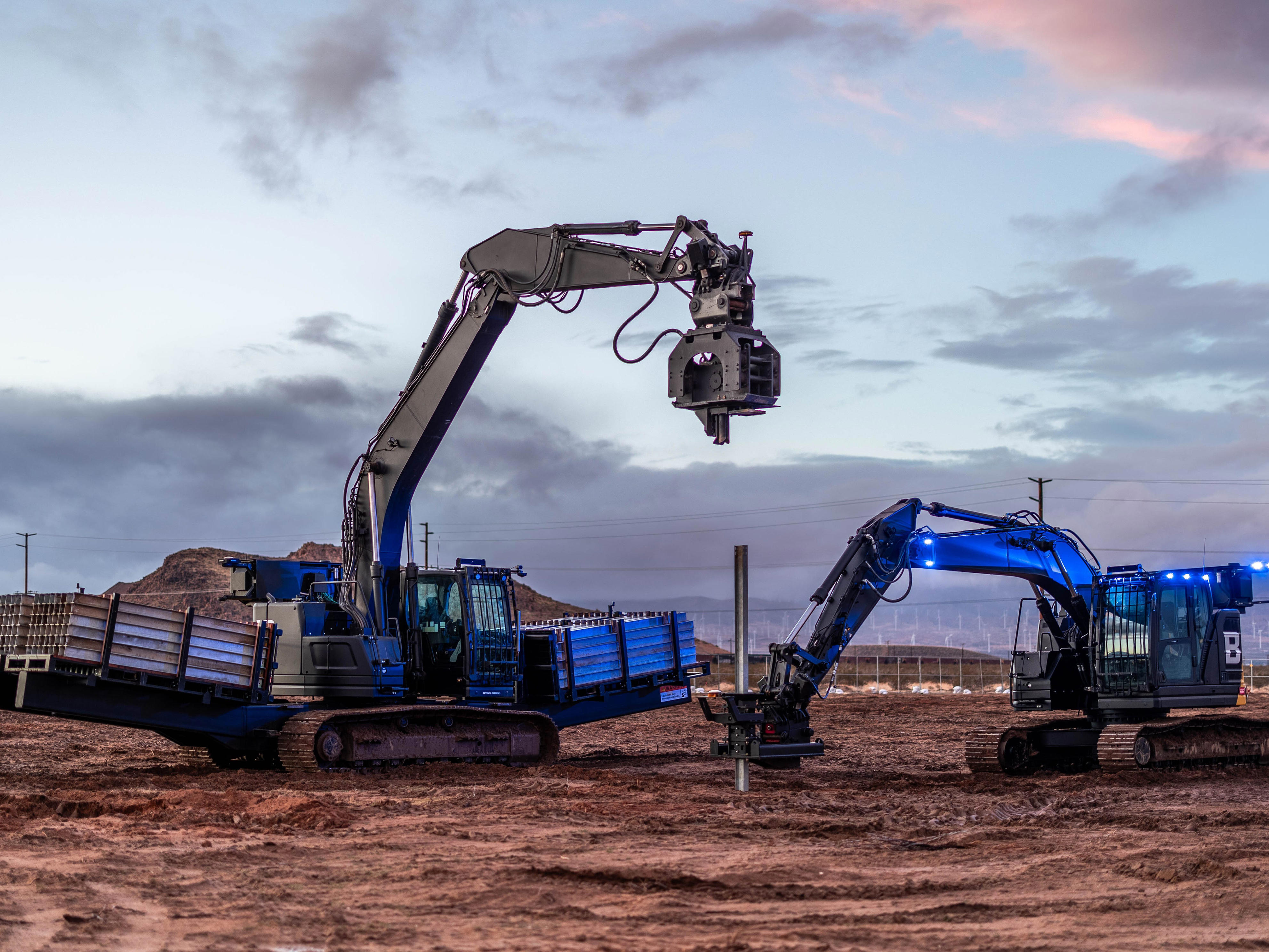 Autonomous construction bots are building the solar infrastructure ...