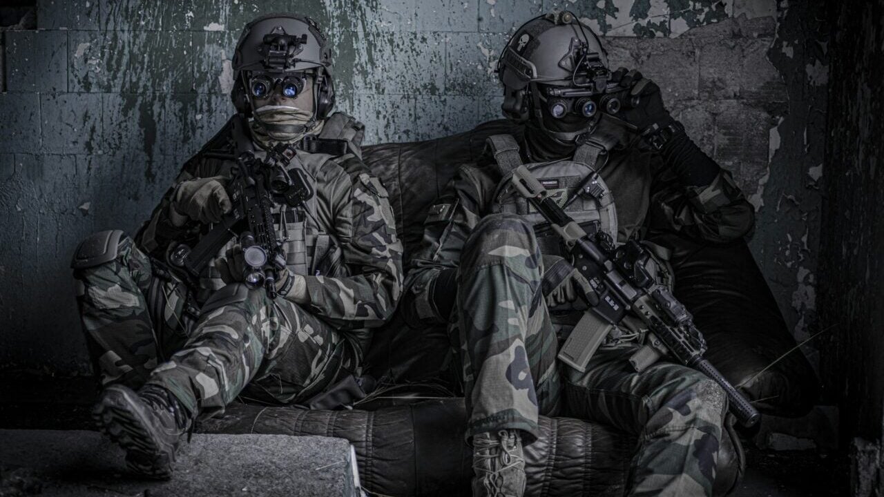 5 shocking military training methods used by soldiers around the world
