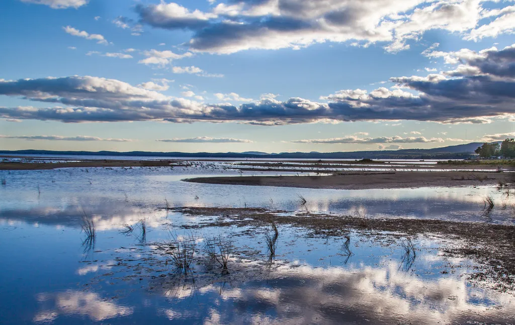 The Drinking Water Secret That Most People Don't Know (Me in ME, Flickr, CC BY 2.0)