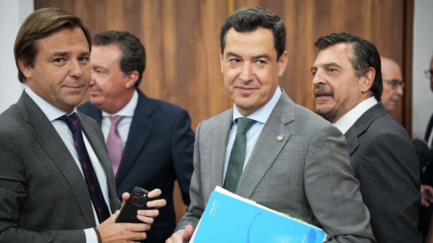 La negativa de Juanma Moreno a tener consejeros de Vox en Andalucía le ...