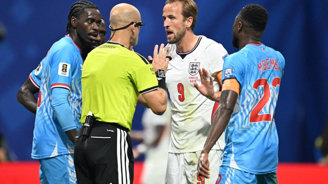 VAR row hits FIFA World Cup 2026: Harry Kane denied crucial penalty ...