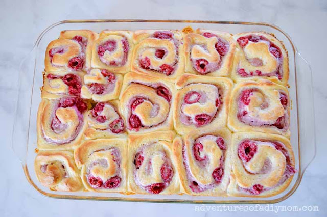 baked raspberry rolls