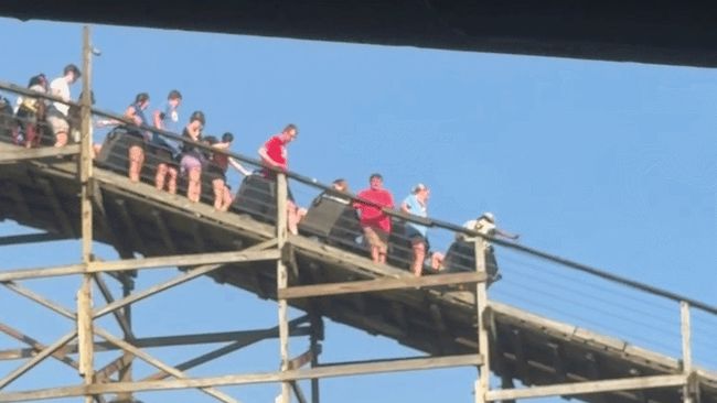 Dollywood roller coaster riders evacuated after ride gets stuck
