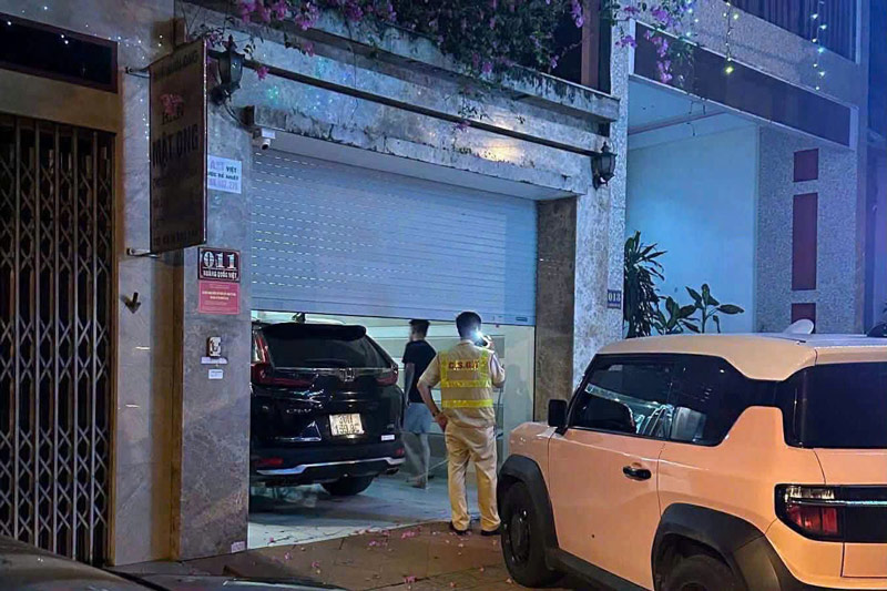 Xác định ôtô tông 2 người trên vỉa hè ở Lào Cai rồi rời khỏi hiện trường