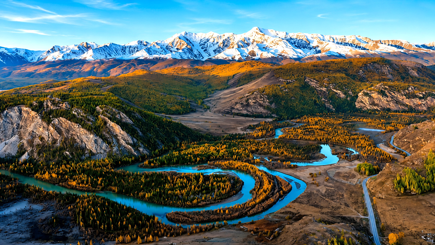 Chuya River cutting through the remote Altai Mountains