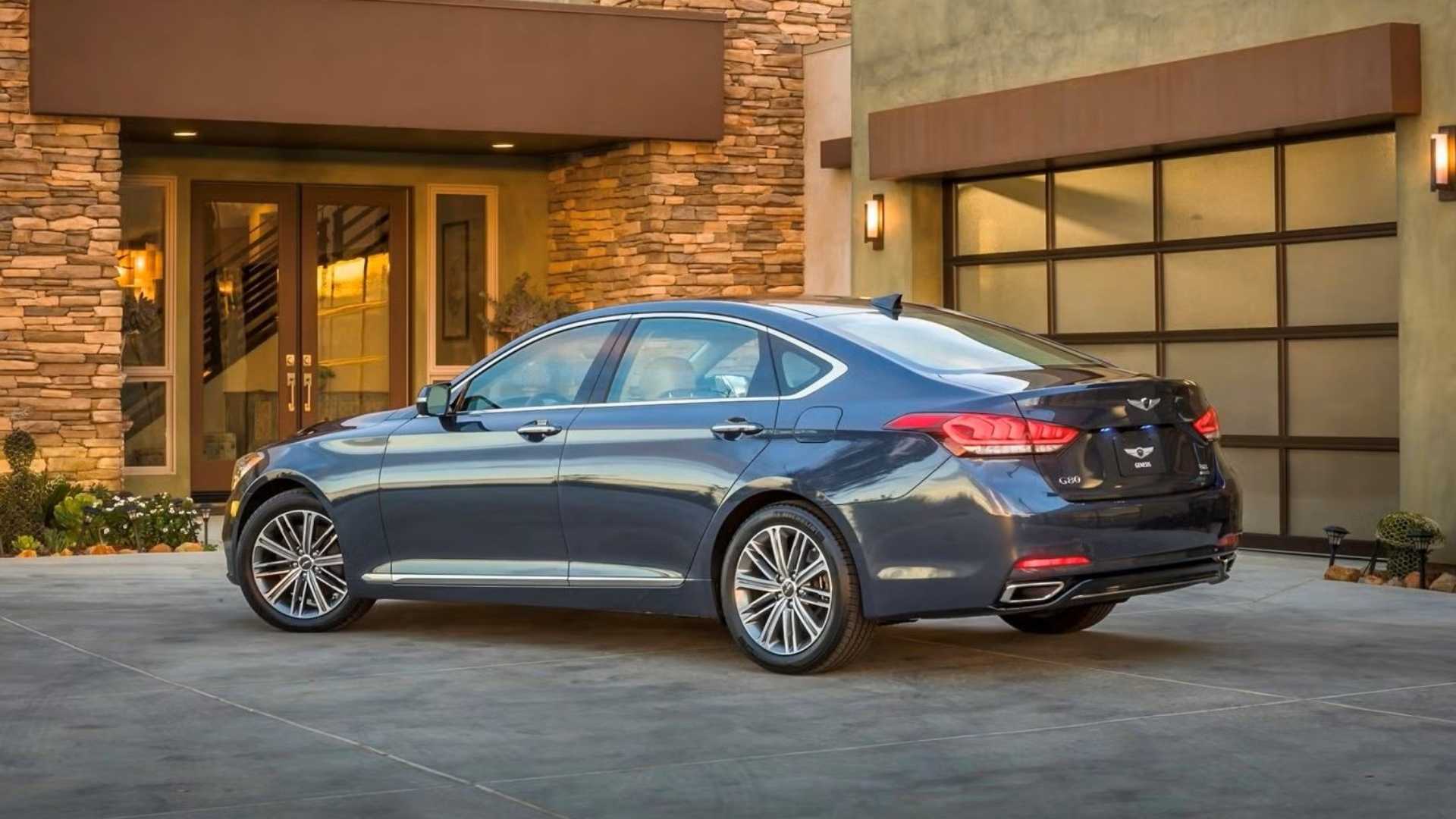 2017 Genesis G80 rear 3/4 shot parked