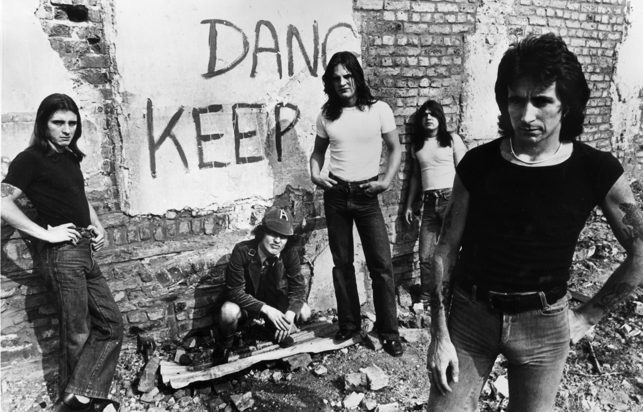20 iconic albums that critics hated at first listen