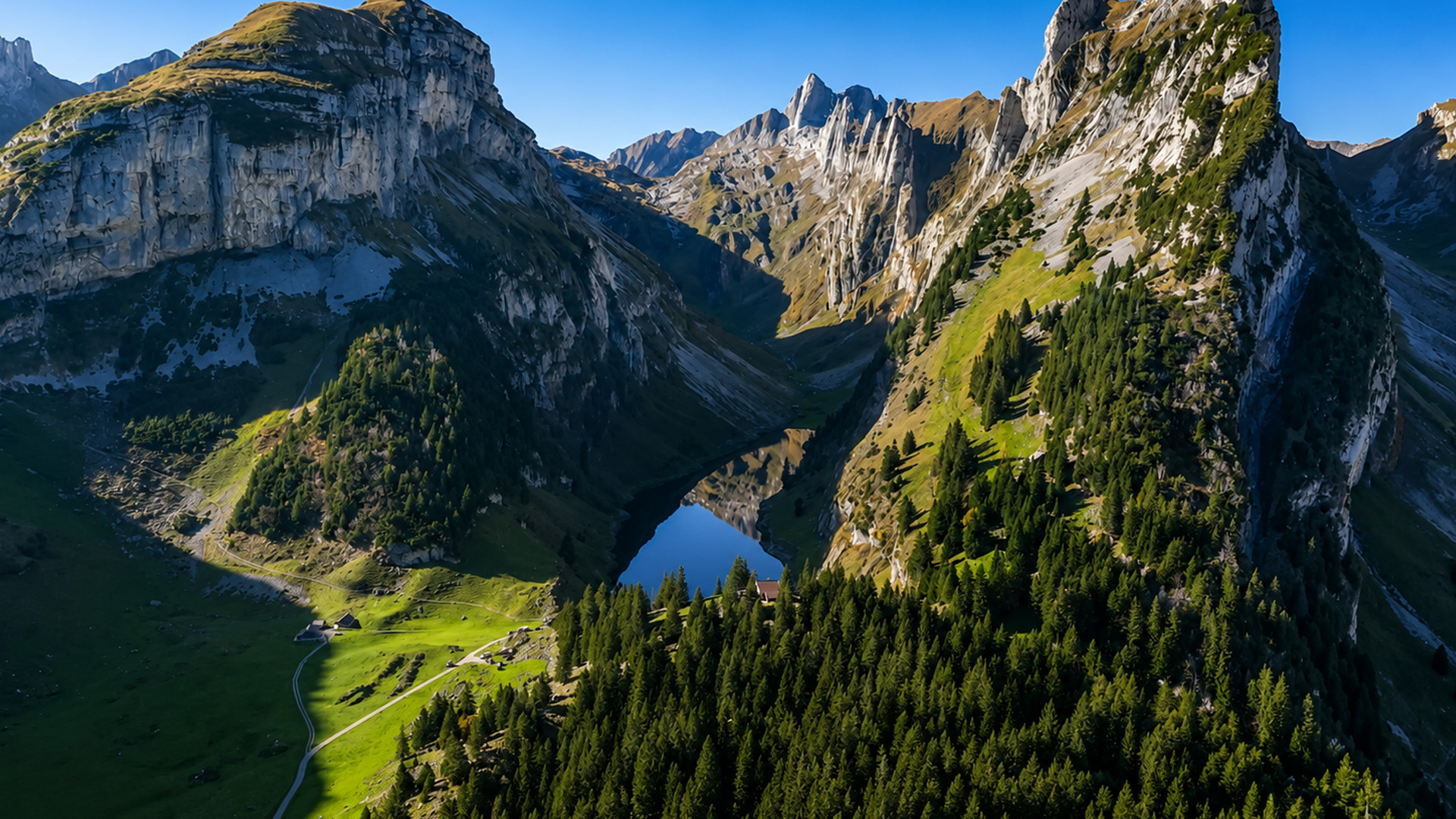 Why is there a lake between these cliffs?