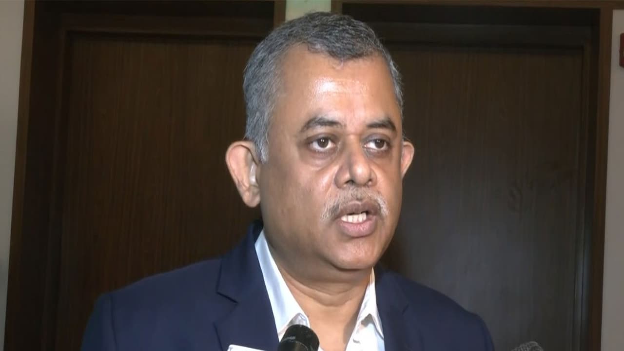 AI to force IT reskilling, but job loss fears misplaced: Expert