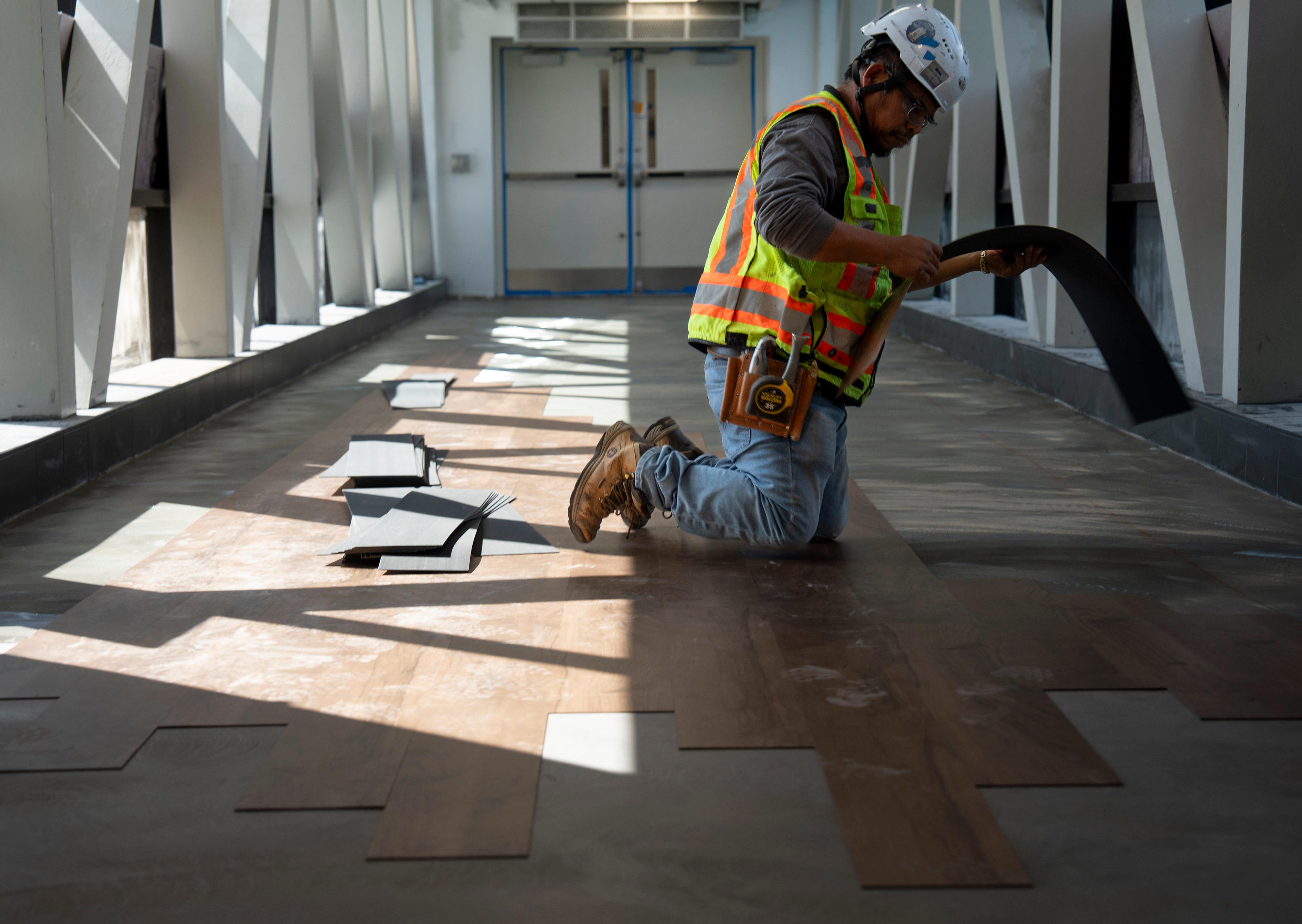 Florida's climate can ruin the wrong flooring. Here's what experts ...