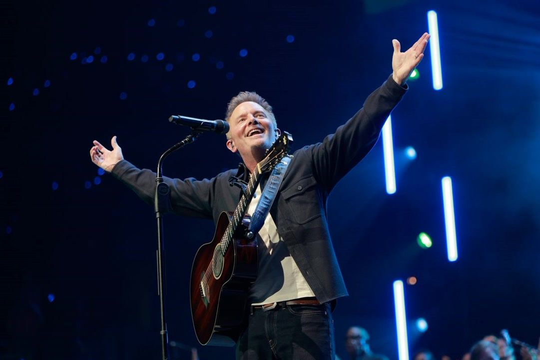 Grammy-winning singer Chris Tomlin's surprise Freedom 250 concert met ...