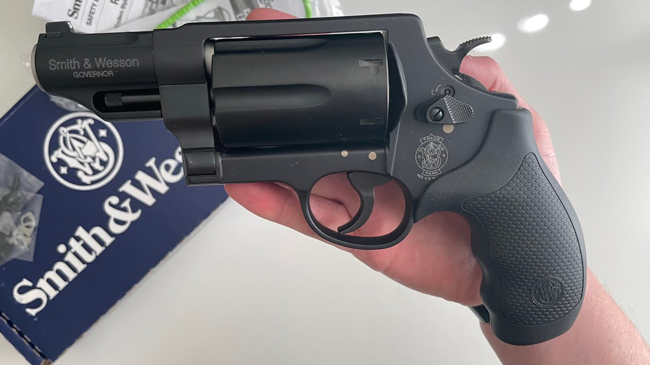 20 pistols that look dangerous but can’t hit the broad side of a barn