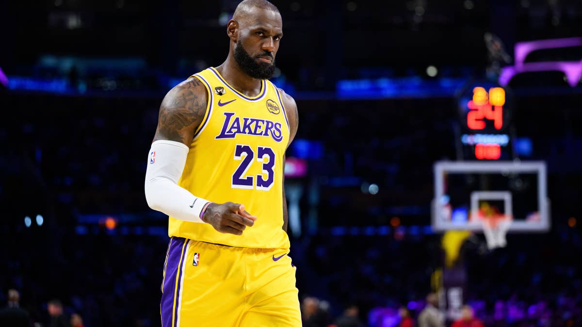 NBA fans accuse LeBron of 'diva' behavior during lengthy free agency