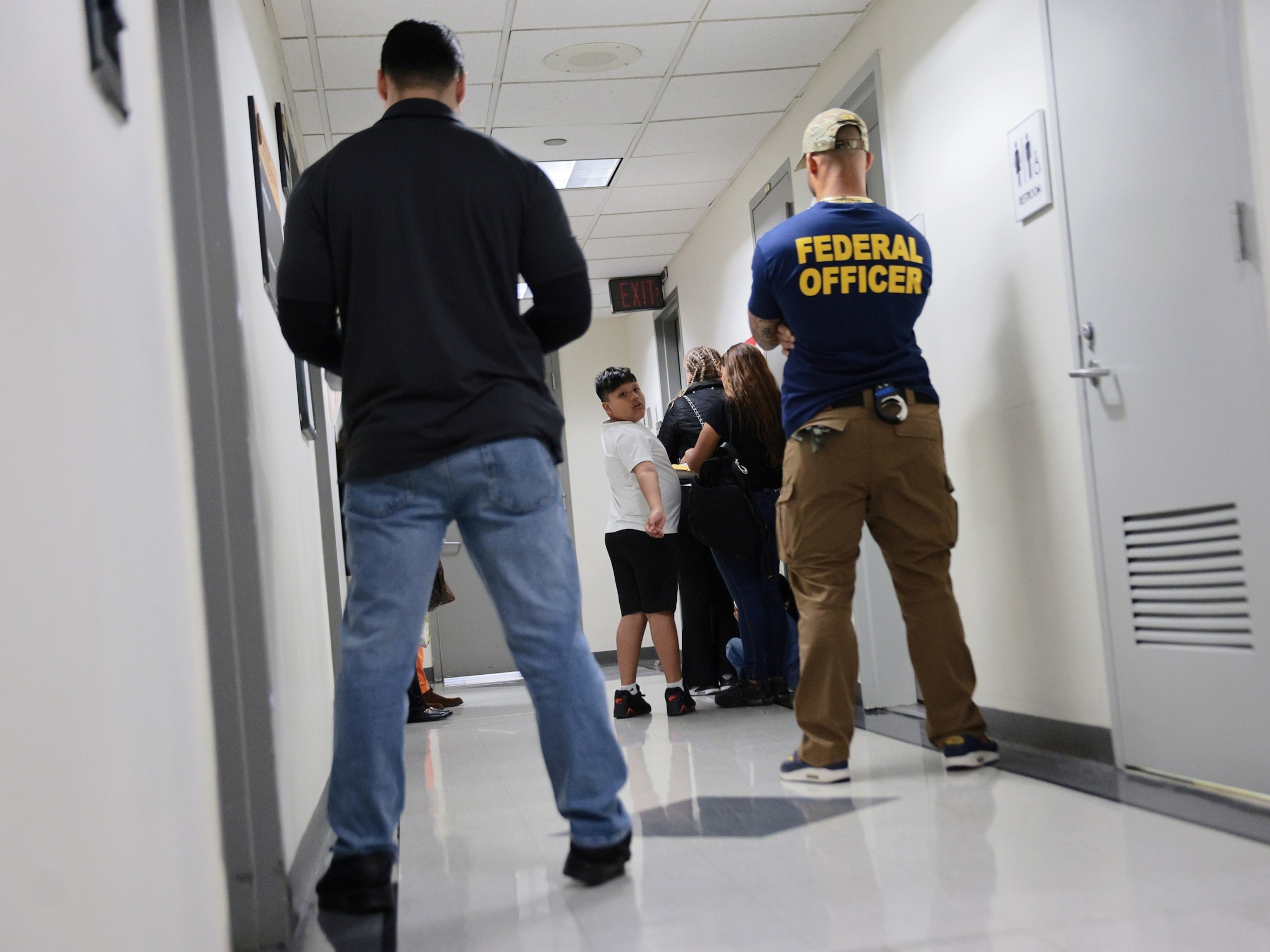 ICE arrests 10,000 illegally in US in 5-day span