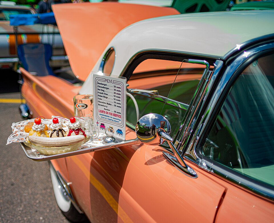 12 things every family remembers about the drive-in restaurant