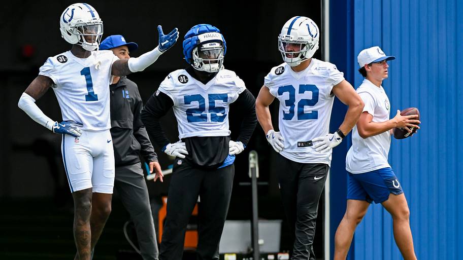 Why Colts' safety room should evolve in Lou Anarumo's second year