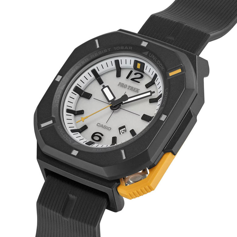 Casio’s ultra affordable hiking watch gets its first fully-analog edition