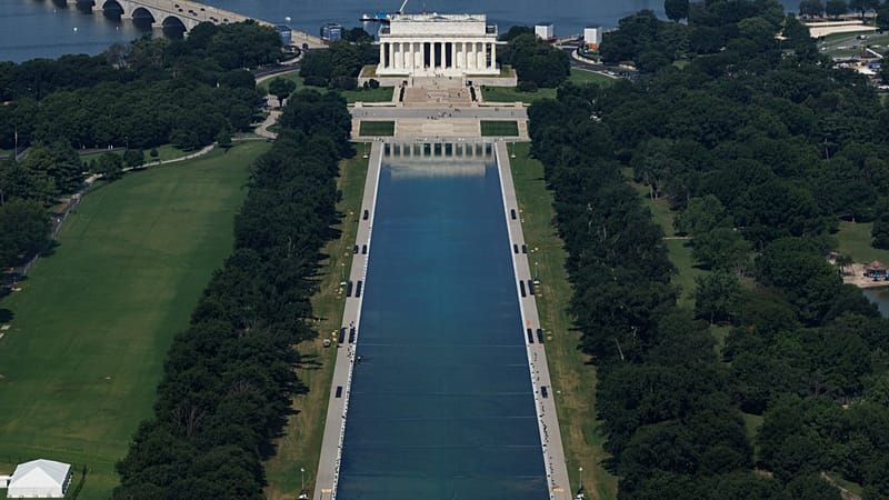 Former Olympian indicted on felony charge over alleged Reflecting Pool ...