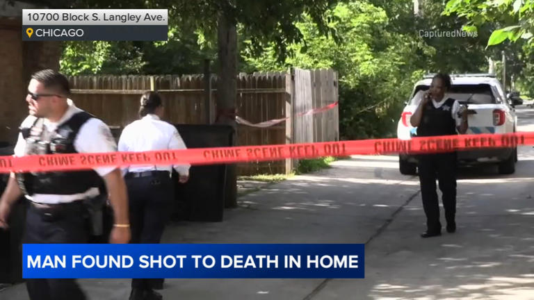 Man found shot to death inside home in Pullman, Chicago police say