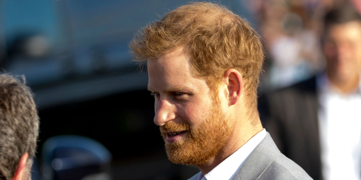 Welcome home: Prince Harry greeted with boos from thousand of Brits