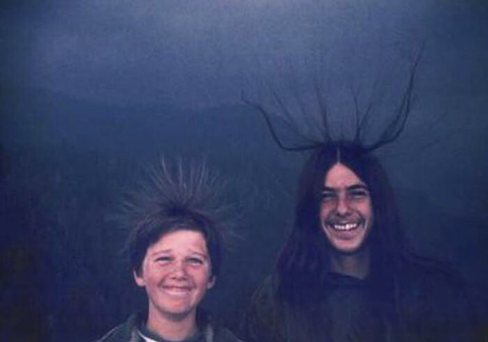 Unsettling Images: 25 Photos That Changed After a Second Look
