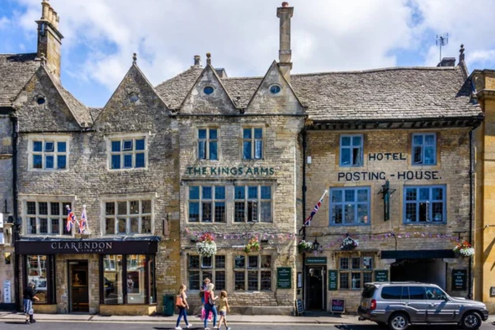 19 historic inns where authors wrote