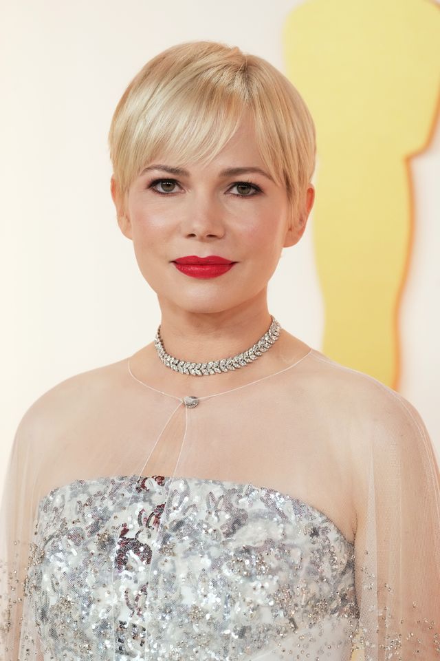 Michelle Williams attends the 95th Annual Academy Awards