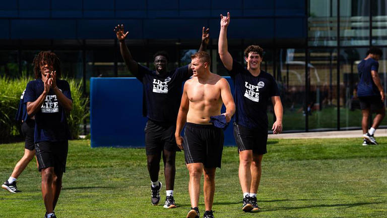 After missing spring practice, Penn State's Andrew Rappleyea returns ...