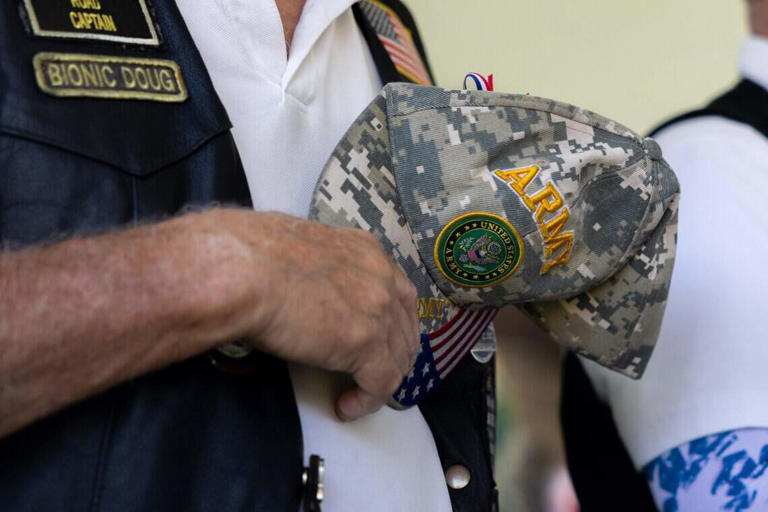 How Kansas City apartments help unhoused veterans find life with 'dignity'