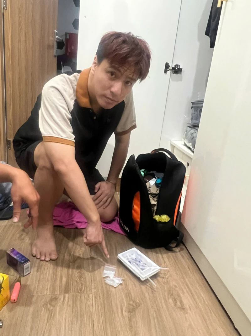 Ca sĩ Tăng Nhật Tuệ bị bắt vì ma túy