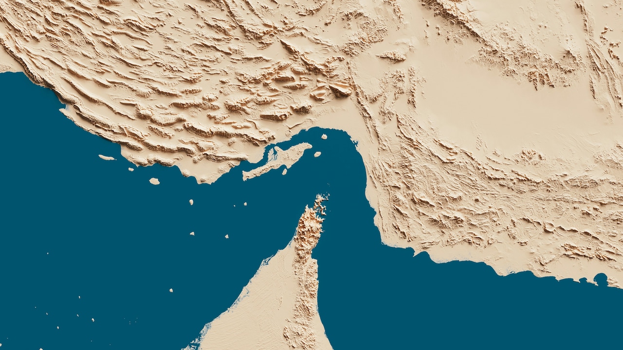 Iran issues stark warning to tankers crossing Strait of Hormuz ...