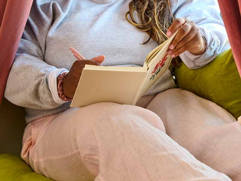 If journaling stresses you out, you have to try compartmental journaling