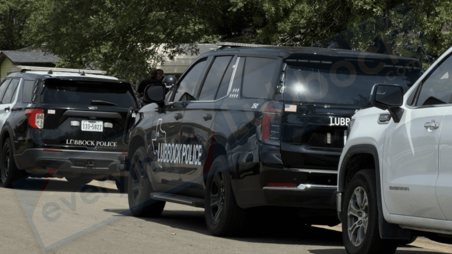 Woman found dead in Central Lubbock home, police investigate