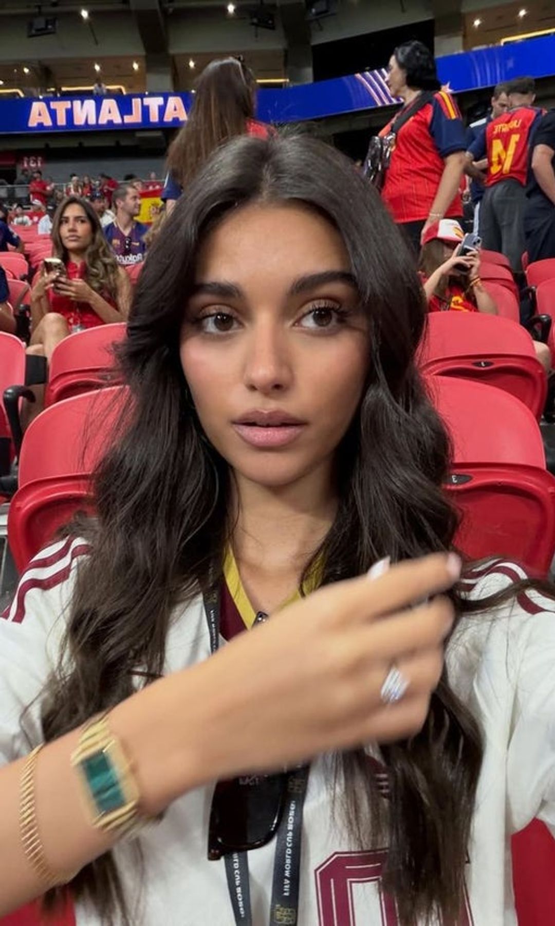 Inés García reveals the truth about how she met Lamine Yamal: 'I'd love