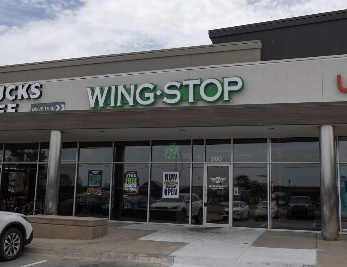 Dallas-based restaurant group will open its 100th Wingstop in Wichita ...