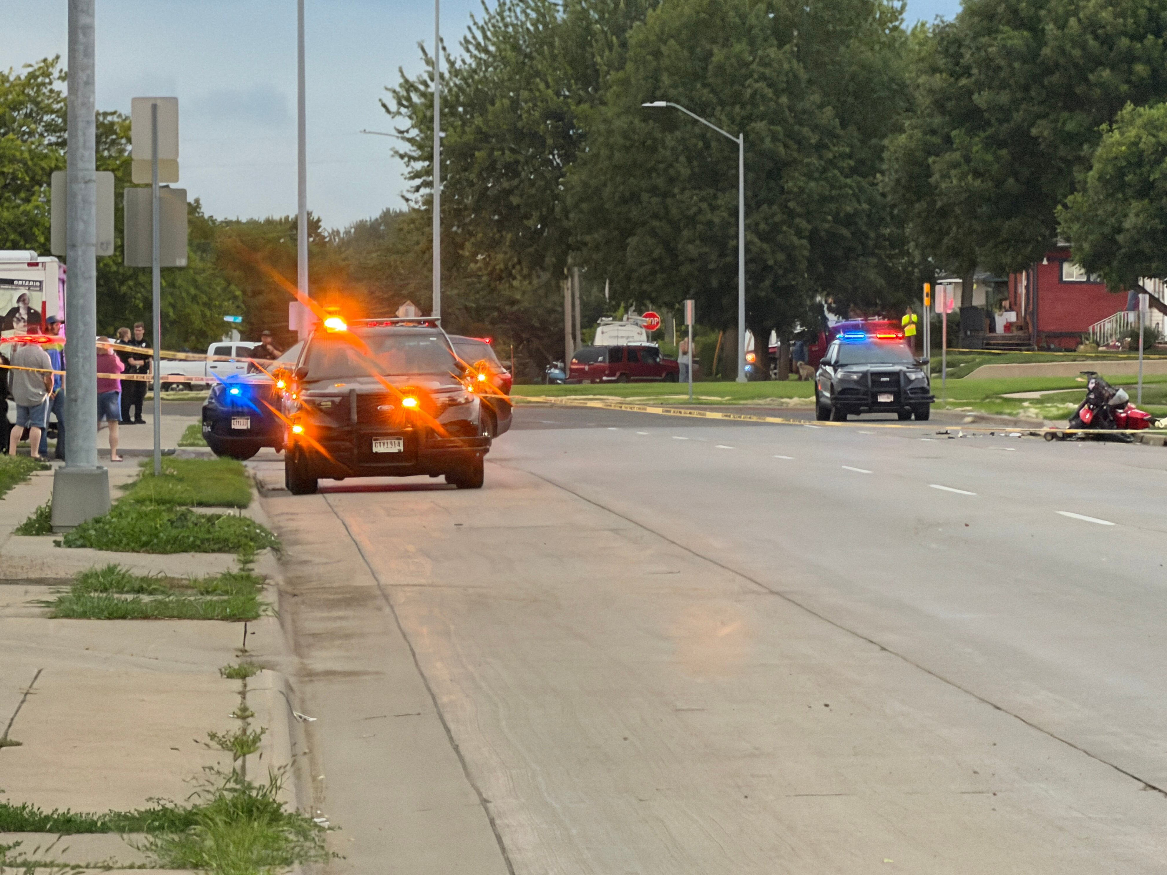 Update: One dead following motorcycle crash in Sioux Falls