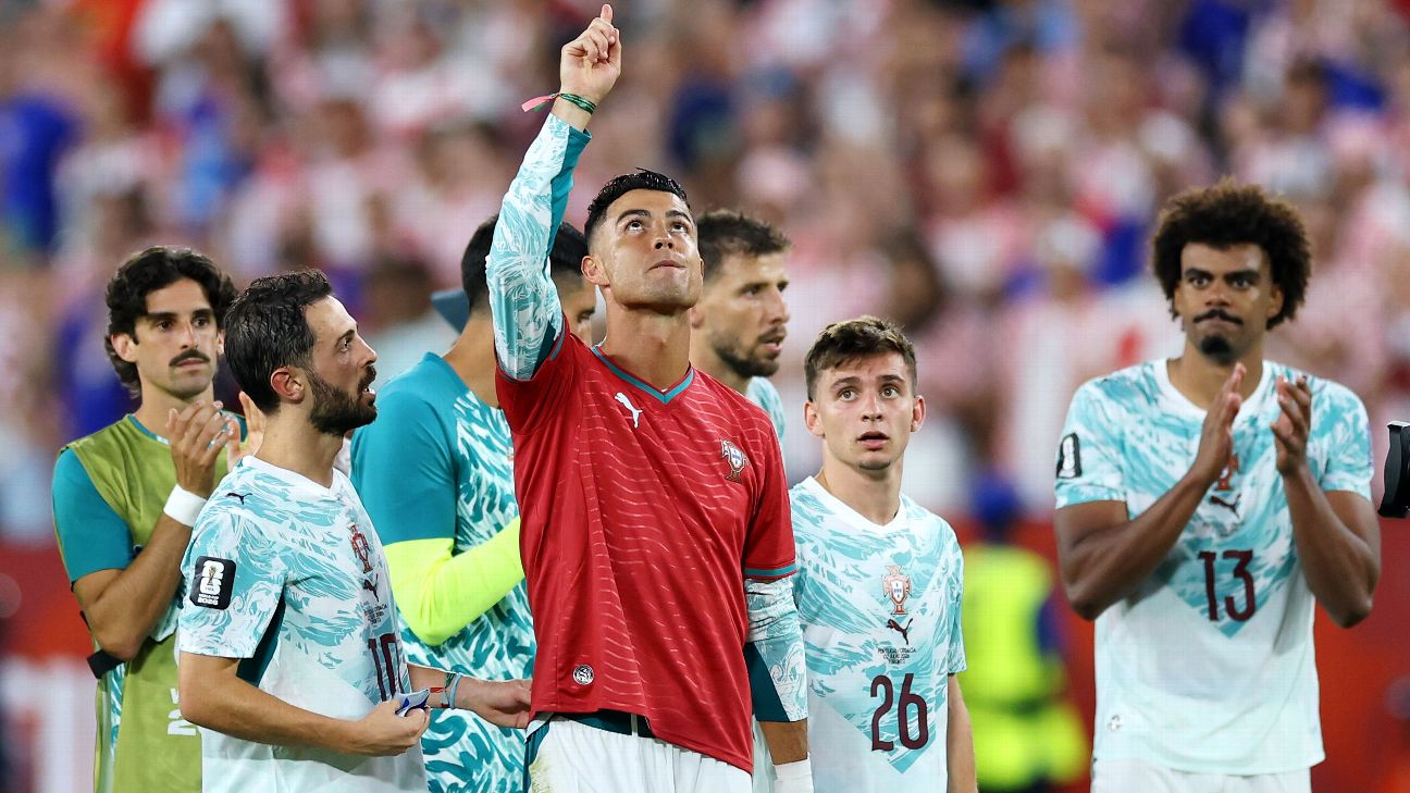 Cristiano Ronaldo, Portugal pay 'special' tribute to Diogo Jota