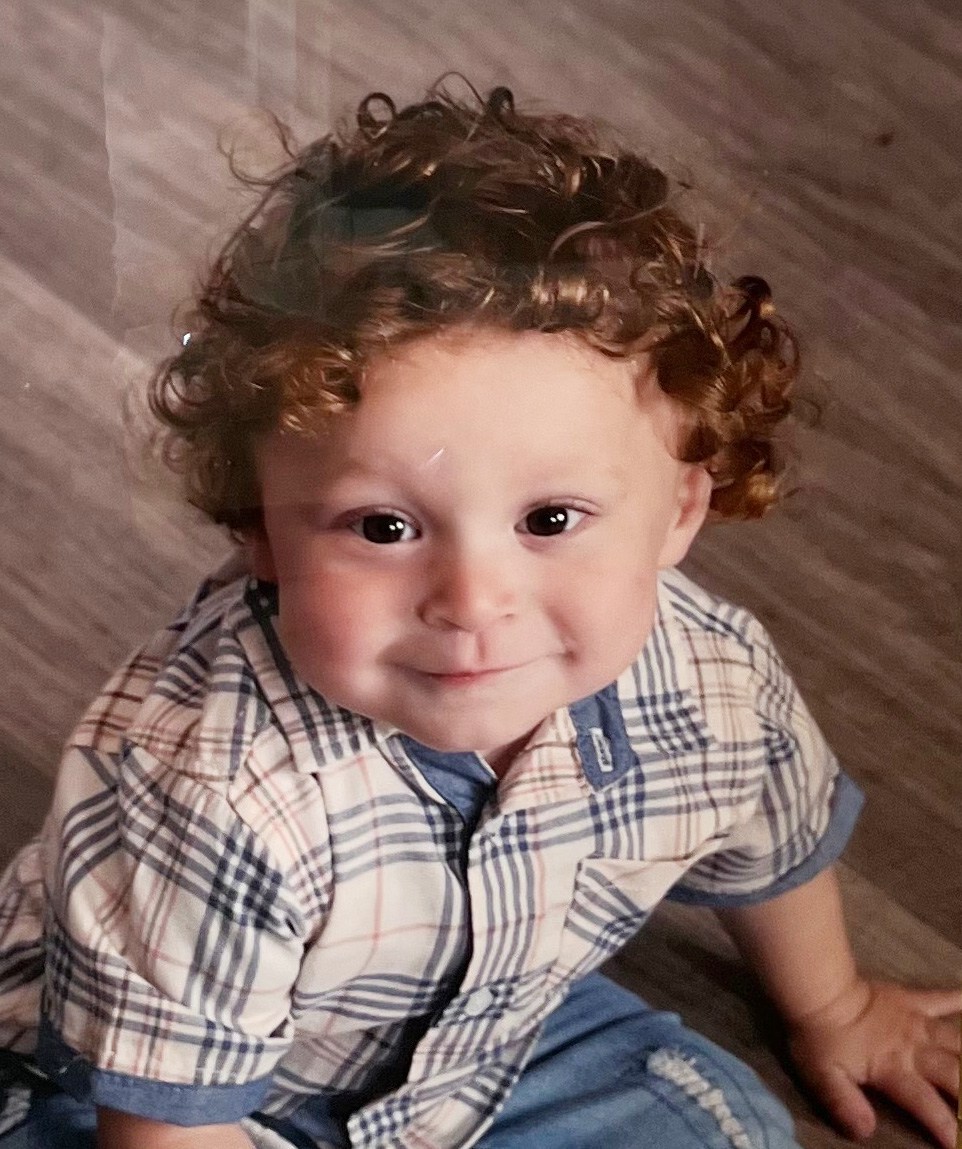 Truly harrowing 911 audio of family finding toddler drowned in pool ...