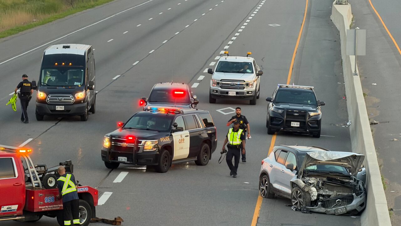Highway 427 northbound at Finch closed after crash leaves 81-year-old dead