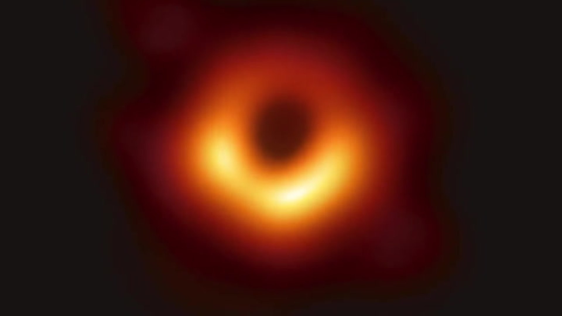 Imagery of M87's black hole shows polarity flip - ESO explains