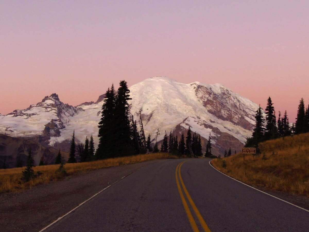 NPS concludes investigation into Rainier rockfall that killed local climber