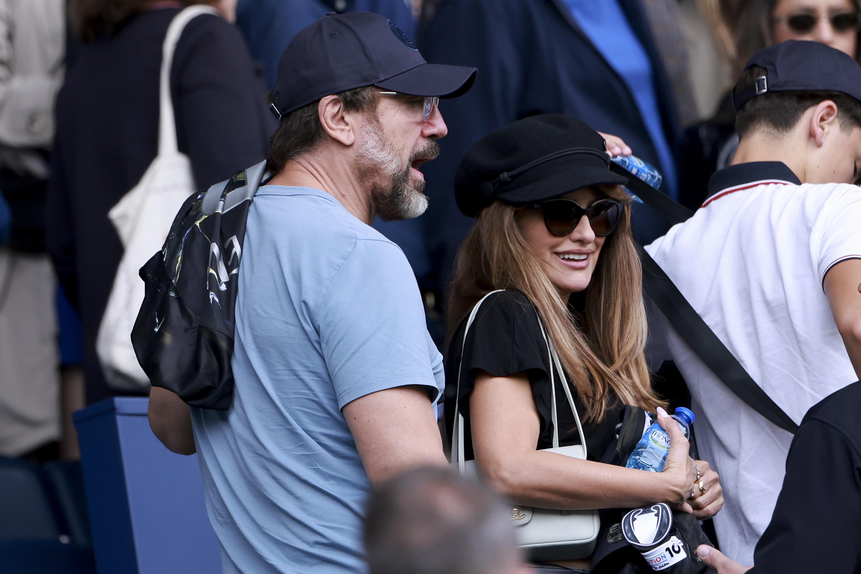 coupe-du-monde-2026-pen-lope-cruz-et-javier-bardem-stars-des