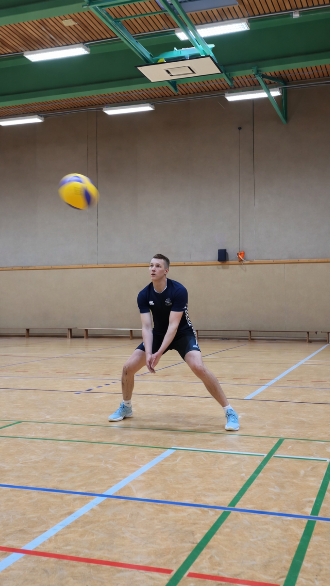 How to improve your volleyball defense reaction time