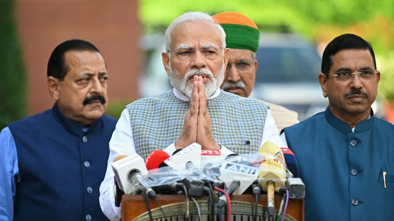 India's economy holds steady amid global turmoil, energy shock