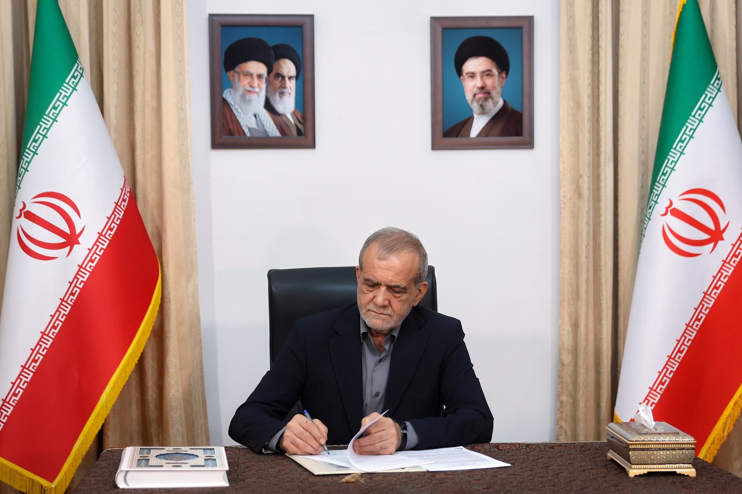 Mỹ - Iran nguy cơ sa 'vũng lầy đàm phán'