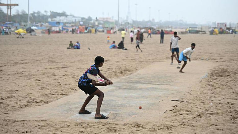 Há quem acredite que a popularidade do críquete prejudique o desenvolvimento do futebol no sul da Ásia