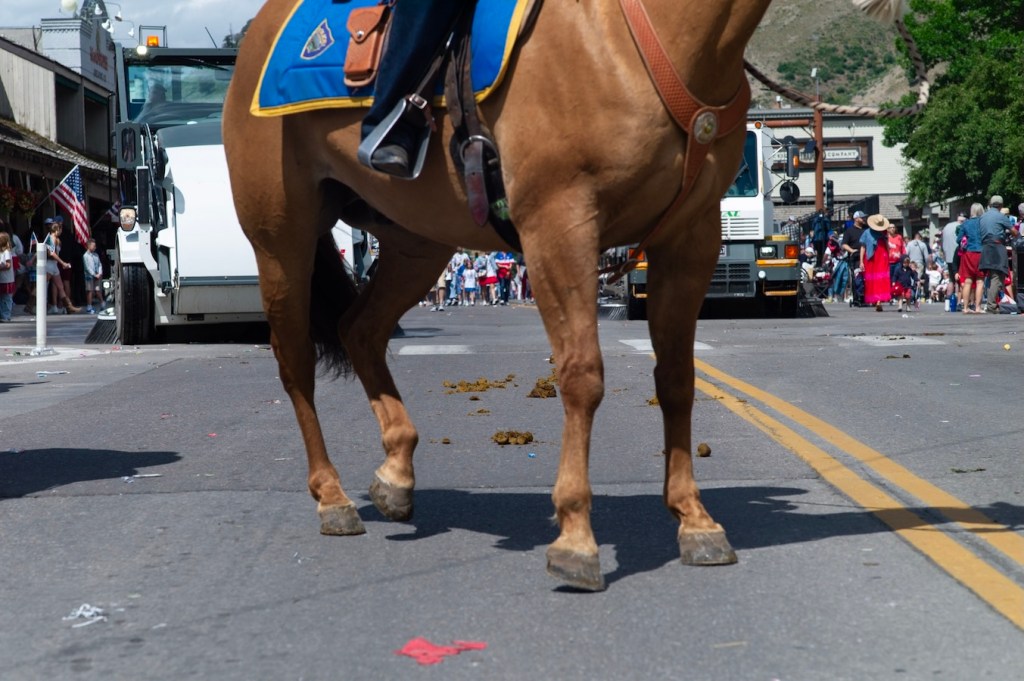 July 4 parades: Flags, floats, road apples and street sweepers
